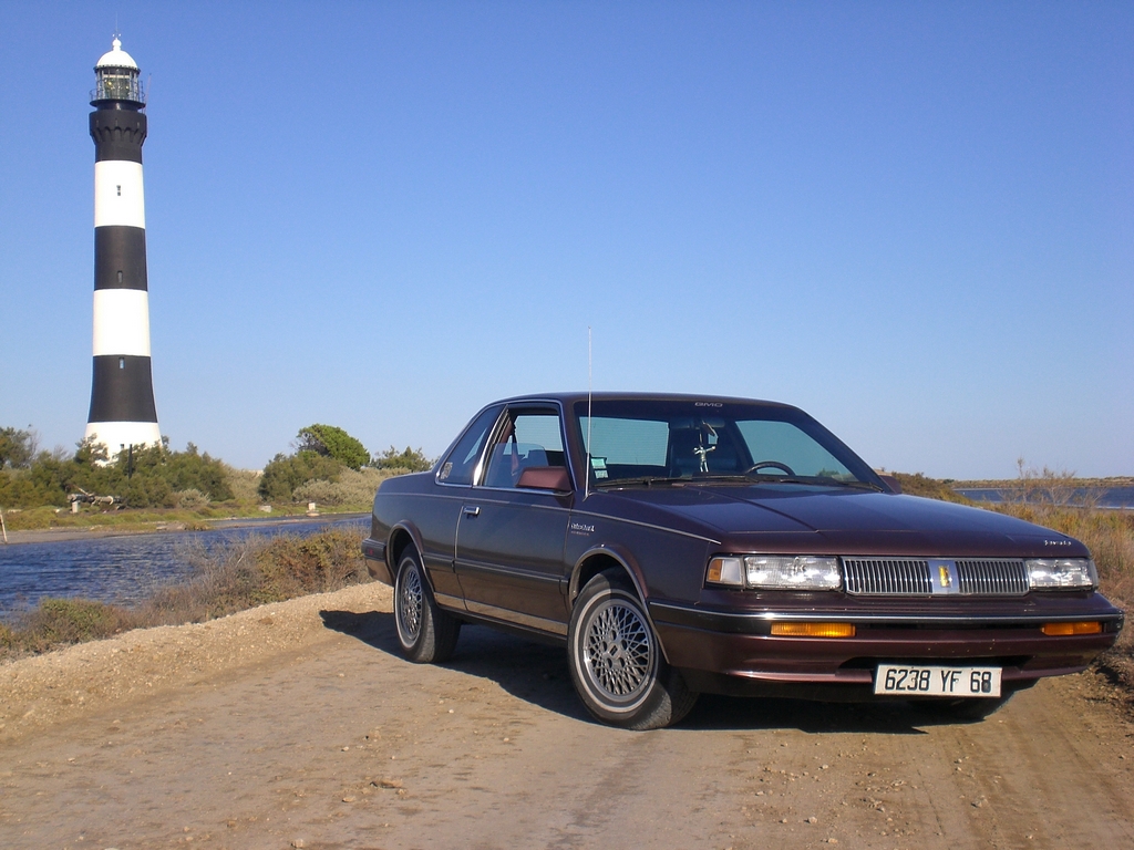 Oldsmobile Cutlass Ciera Coupe 2.5 i (106 Hp)